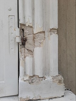 '